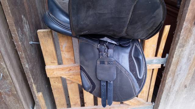 Selle Tekna mixte 17,5