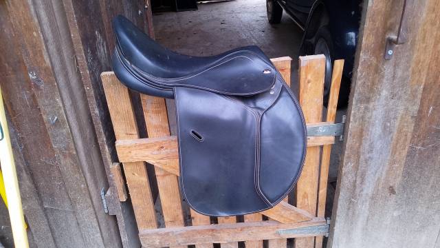 Selle Tekna mixte 17,5