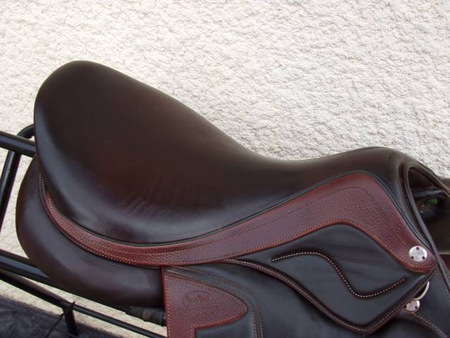 Vends selle Chiberta Devoucoux 18'