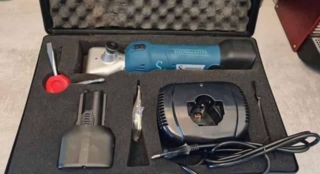 Tondeuse chevaux sans fil Kramer