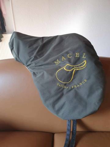Selle de dressage macel 