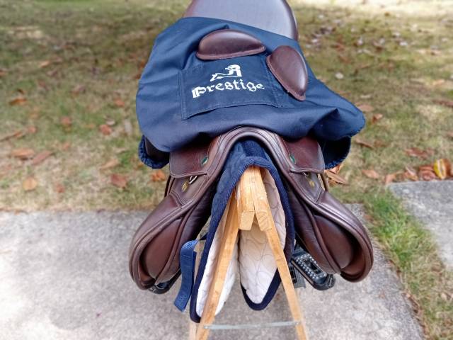 SELLE PRESTIGE ITALIA VENEZIA  V.S.S.  TAILLE 17,32 