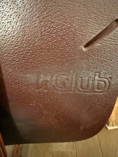 Selle CWD Club 17’’ – série 2/25 – 2020 – Très bon état