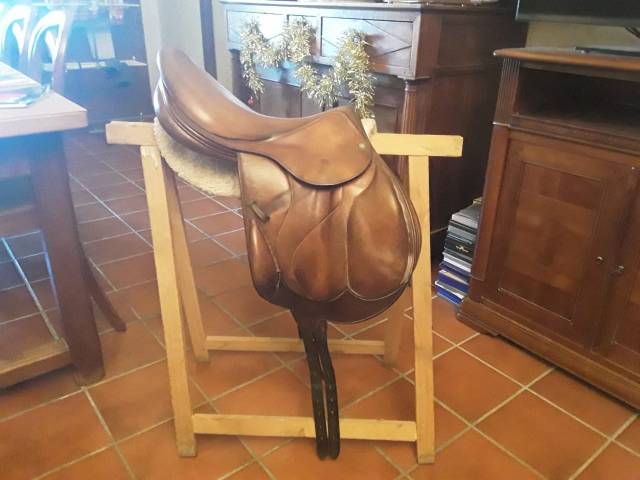Selle devoucoux 17 17,5 