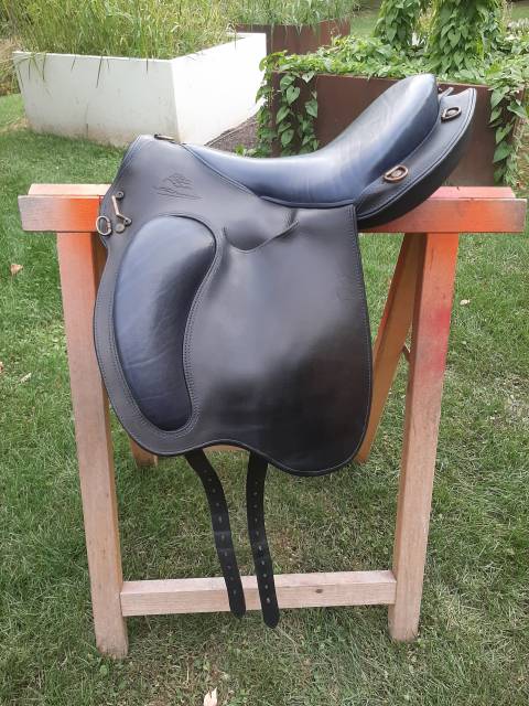 Selle Gaston Mercier Sévérac + pack complet – Très bon 