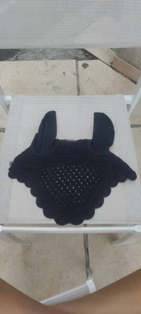 Bonnet time rider