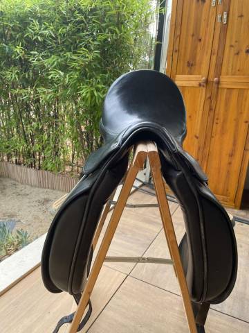 Selle dressage Carlos Pinto modèle Forestier