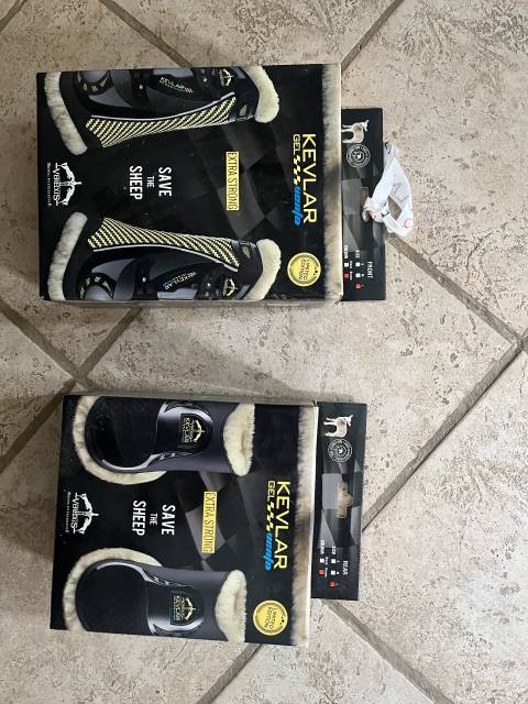 Lot guêtre et protège boulet Veredus kevlar gel vento  