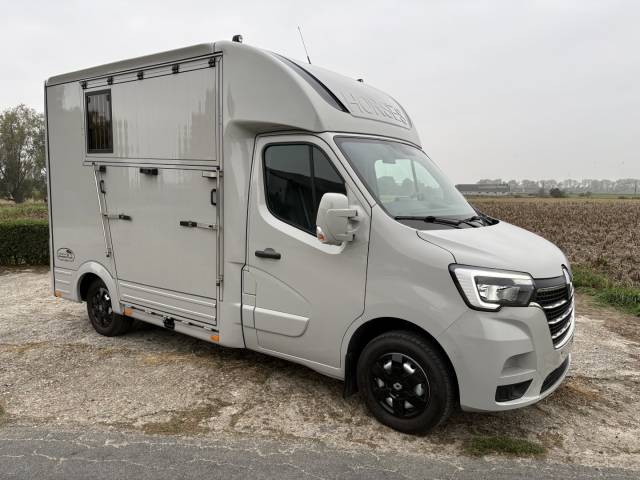 Renault master