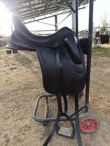 Selle Aulion 16 pouces très bon état 