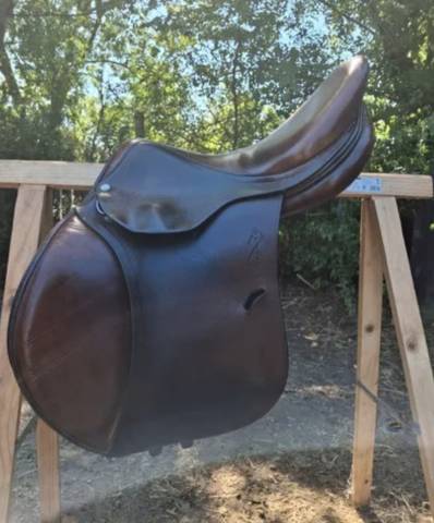 Selle antares contact 17" de 2017