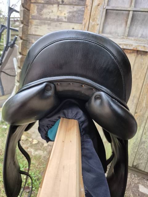Selle dressage Antares Altaïr 