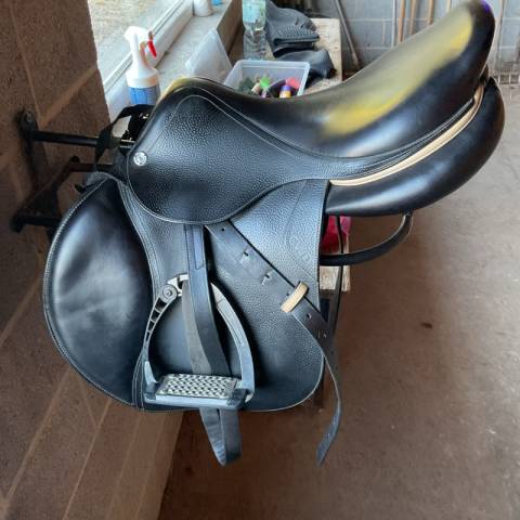 Selle CWD 17,5 noir
