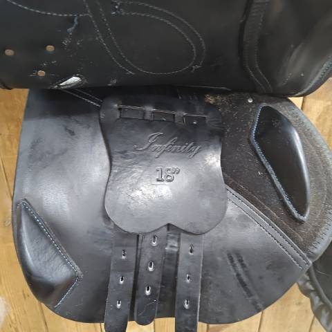 Selle infinity III TAILLE 18 TIME RIDER PLATINIUM