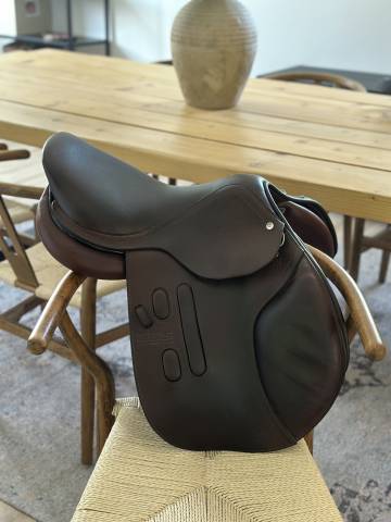 Selle GBS année 2020 17 pouces