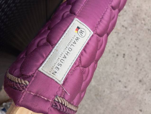 Tapis d'équitation bordeaux mixte