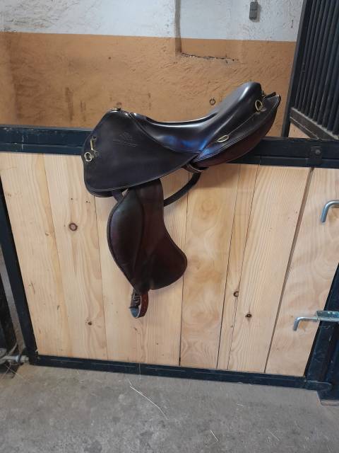 selle Gaston Mercier Levezou arçon neuf taille 27