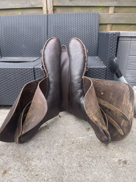 Selle de randonnée 16,5 pouces