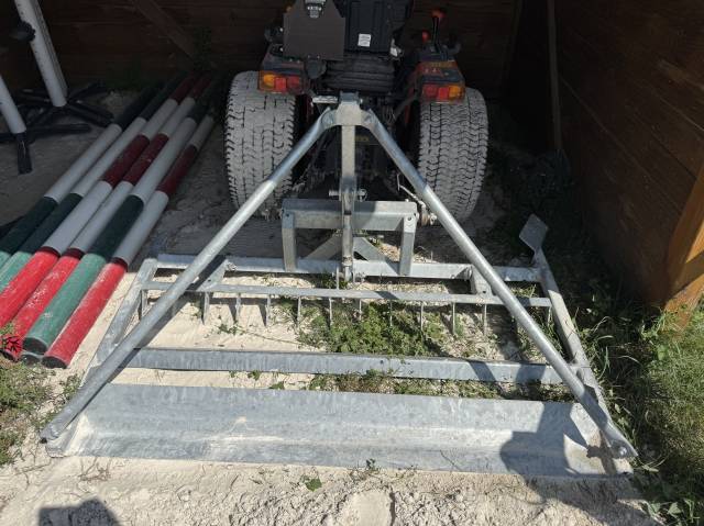 Herse pour micro tracteur 