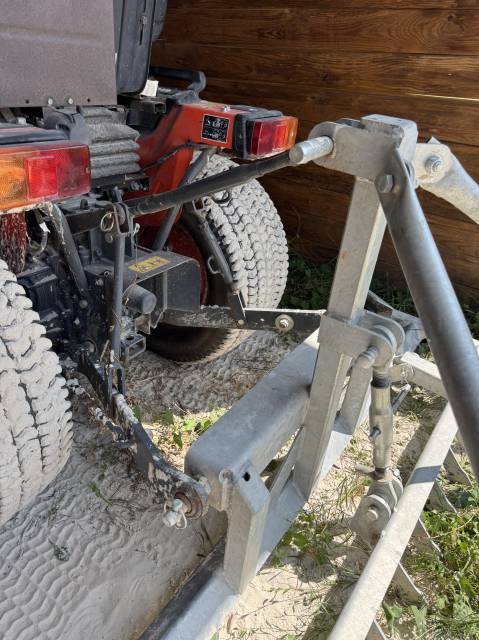 Herse pour micro tracteur 