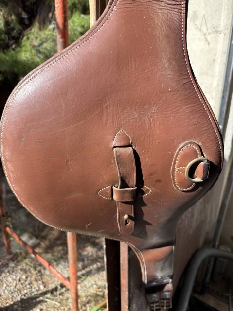 Sangle bavette en cuir taille 130