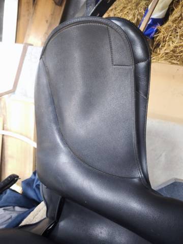 Selle dressage pro Isabel Werth+ tous les accessoires 