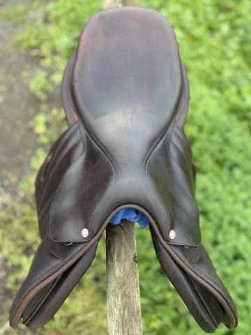 Selle butet 17,5 semi-creuse