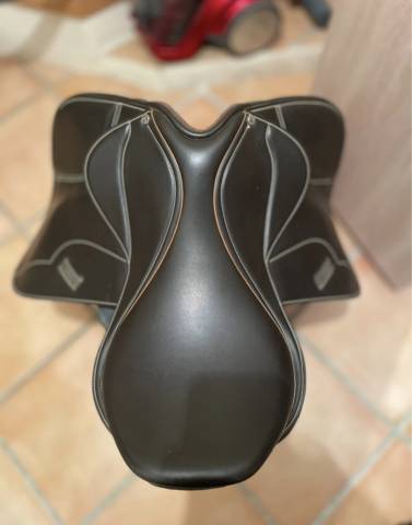 Selle mixte Norton 17"