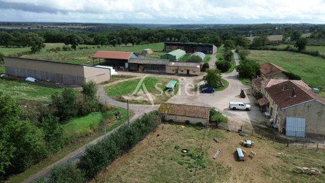 Exploitation elevage sur 102 ha