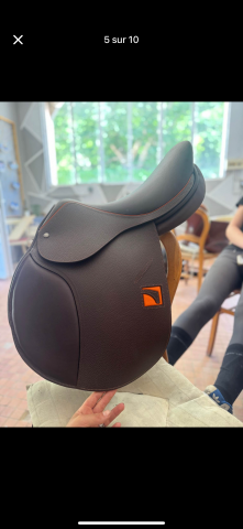 selle neuve Childeric de 2022