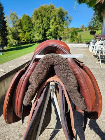 selle de randonnée Henry de Rivel 