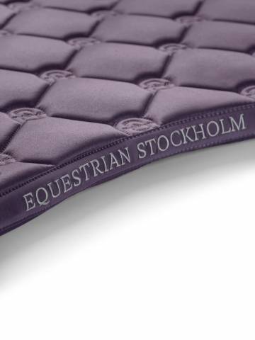 Tapis de selle DRESSAGE Dark Violet - Equestrian Stockholm - High IQ Cool Comfor