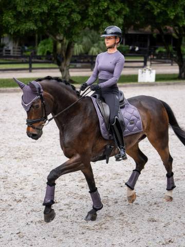 Tapis de selle DRESSAGE Dark Violet - Equestrian Stockholm - High IQ Cool Comfor