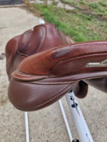 Selle Bates Elevation Plus siège plat T17