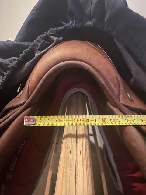 Selle d&rsquo;obstacle Antar&egrave;s Alta&iuml;r 17,5 pouces