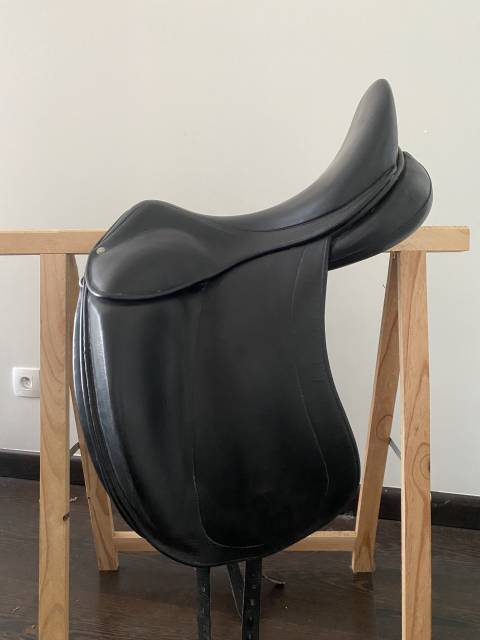 Selle de dressage Childeric DSC