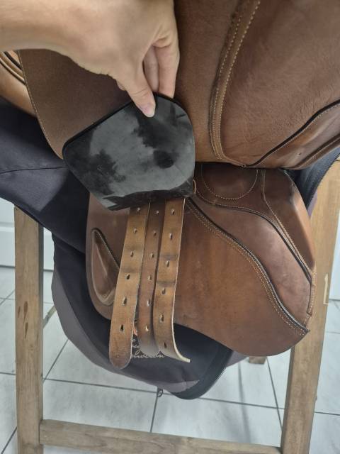 Selle acavallo 17 pouces