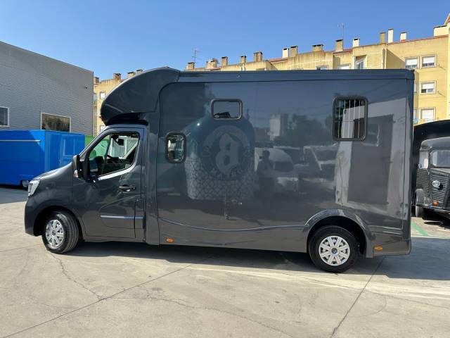Renault master