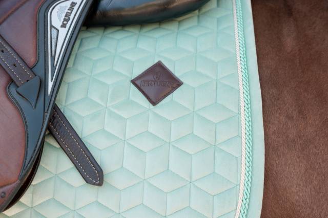 Tapis de selle Velvet - Kentucky Vert Menthe - Amorti exceptionnel