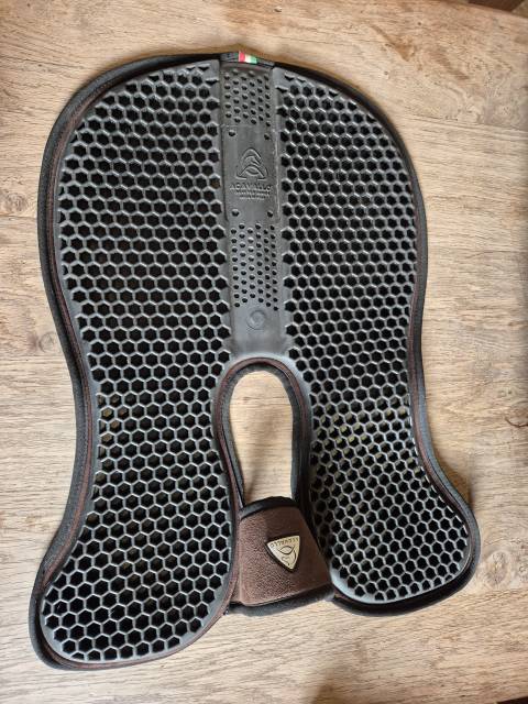 Amortisseur releveur pour garrot saillant Acavallo 