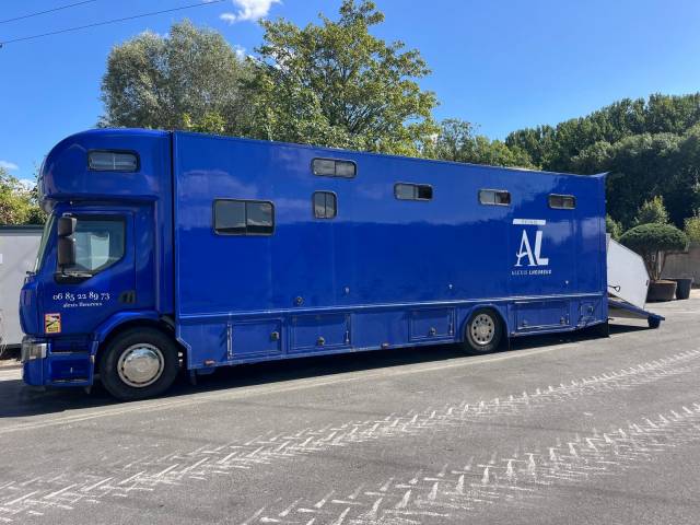 Camion 7 places avec home-car 5 couchages