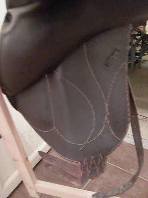 Selle Devoucoux modèle Chiberta O Acajou 180