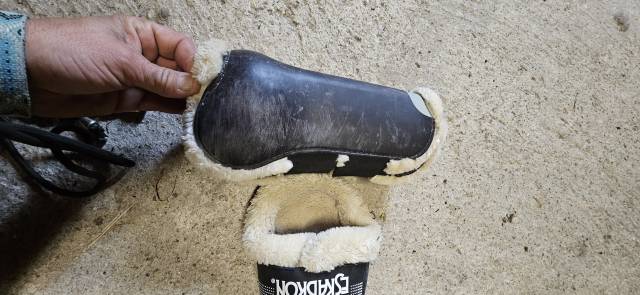 Lot protections Eskadron 