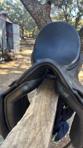 Selle de dressage Zaldi 