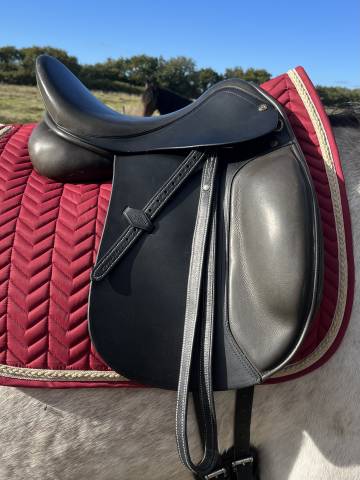 Selle Dressage Henri de Rivel 