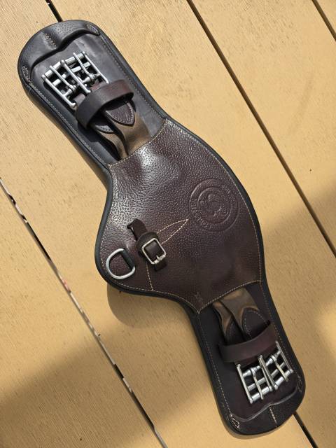 Selle Dressage Aachen Forestier 17 pouces 2022