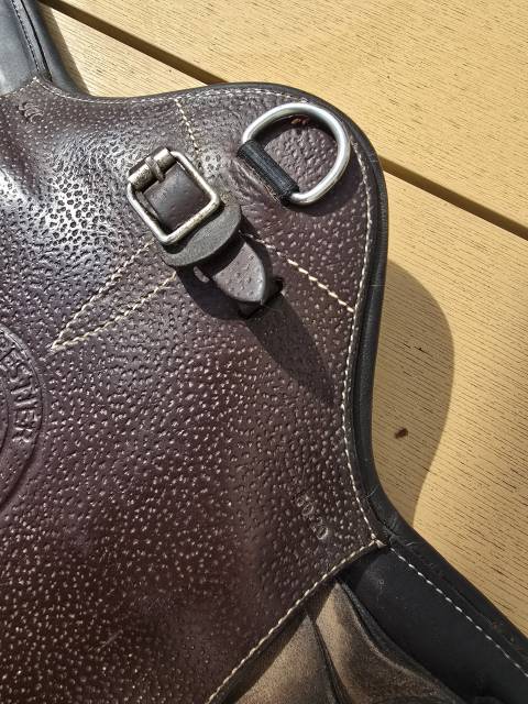 Selle Dressage Aachen Forestier 17 pouces 2022