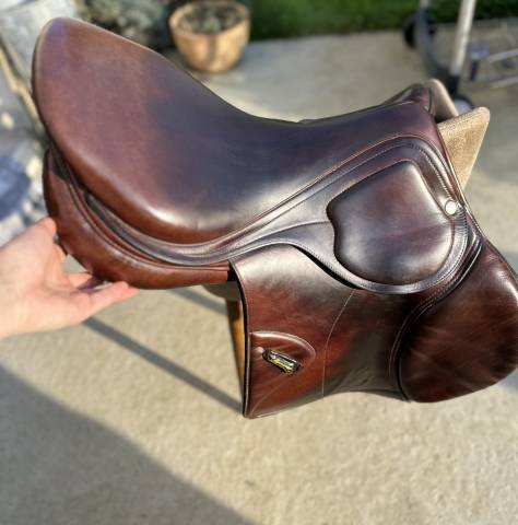 Selle obstacle Amerigo 17,5 pouces