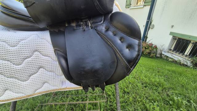 Vends selle obstacle Passier-Marcus Hening, 17 pouces