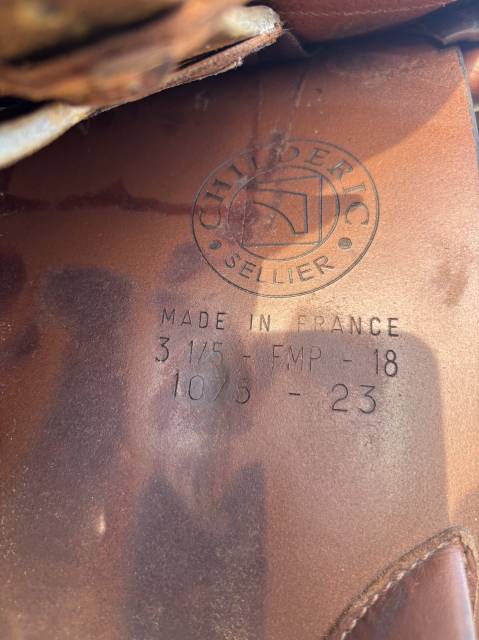 Selle childeric de 2023 - 18"